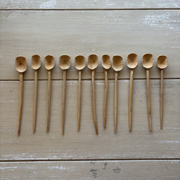 Set of 11 rustic hand-carved Mexican Folk Art Native Wooden Coffee Spoons - Picture 7 of 11